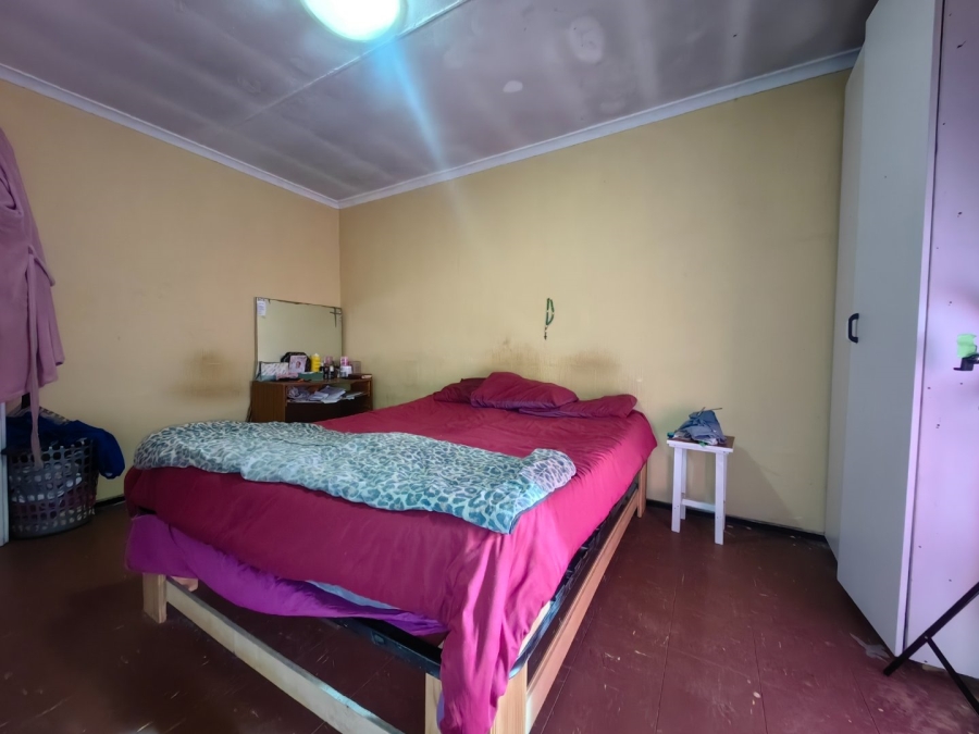 3 Bedroom Property for Sale in Lentegeur Western Cape